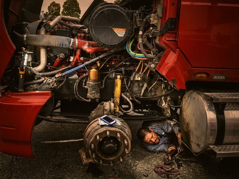 Hydraulic System Maintenance